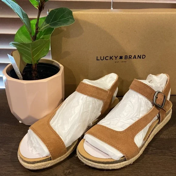 Lucky brand gabrien discount sandal